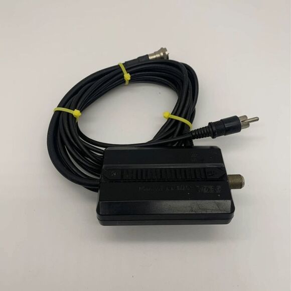 Official OEM‎ SEGA Genesis Model 1603A Auto RF Switch Adapter VGC - Picture 1 of 5